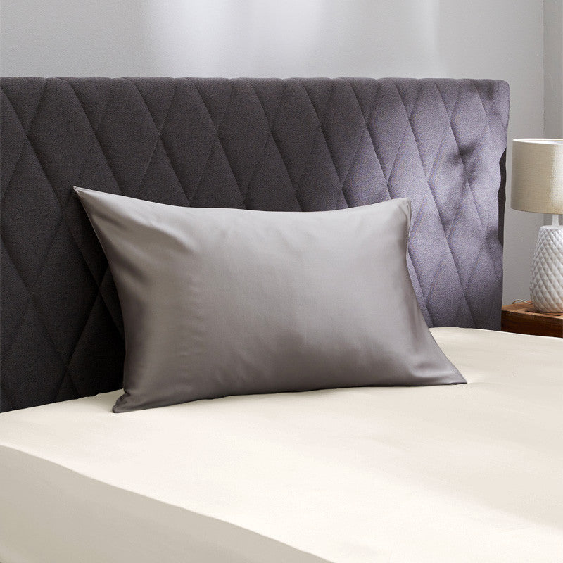 19 mommes silver edgeless pillowcase