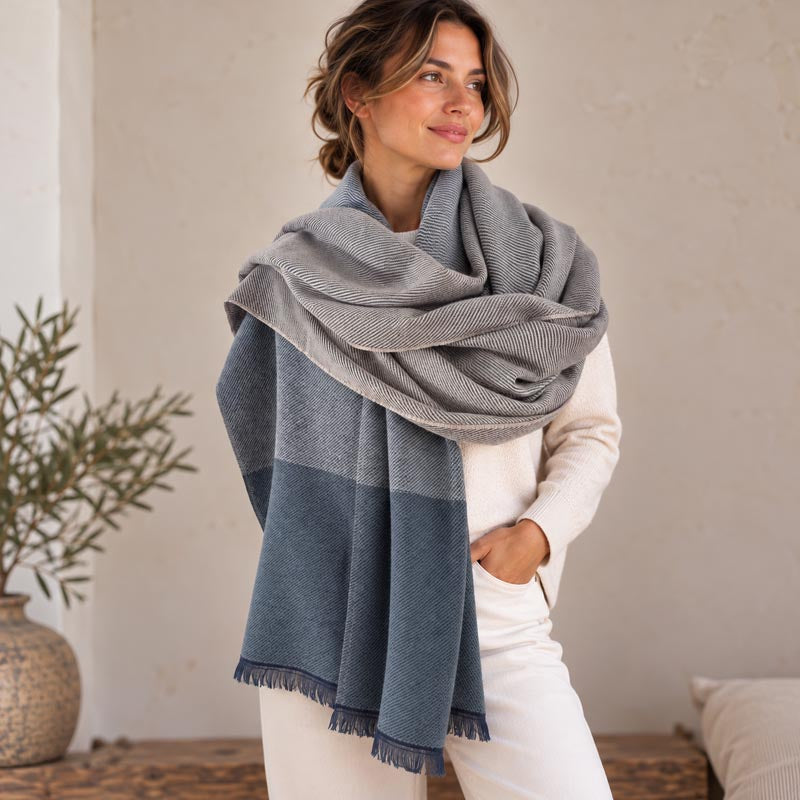 Multicolored organic cotton stole made in France