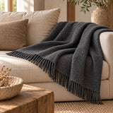 Throw Lescun plain in pure virgin wool