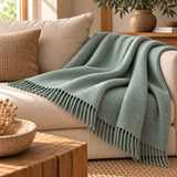 Throw Lescun plain in pure virgin wool