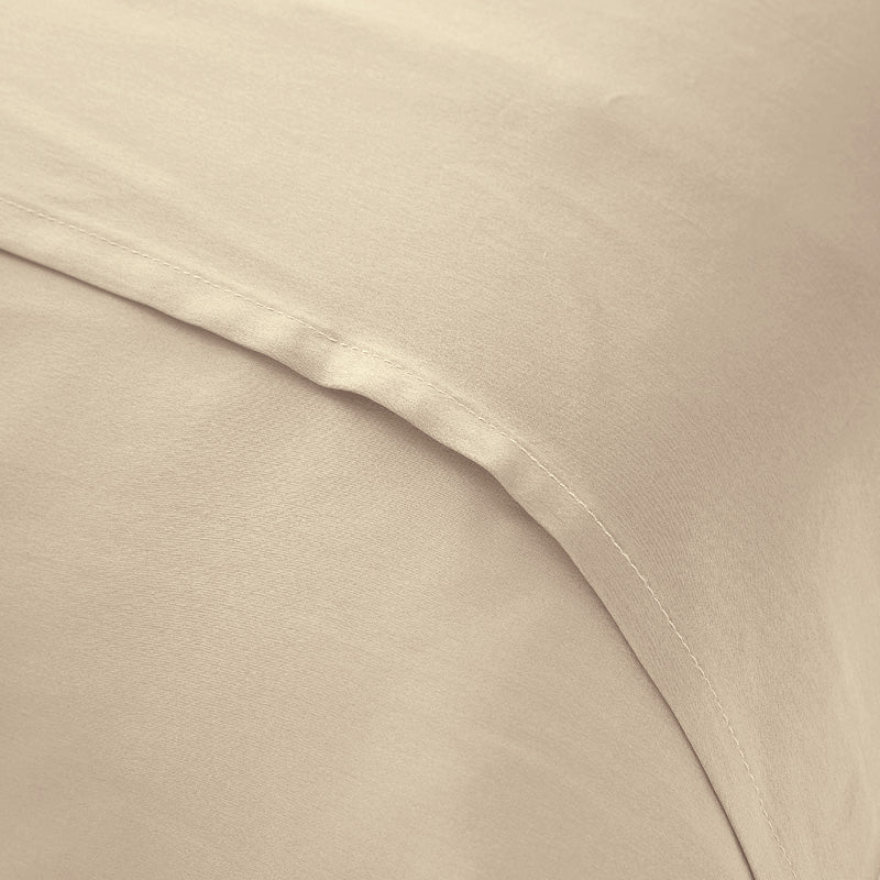 Taie d'oreiller en soie avec volant 19 mommes - Maison de la soie